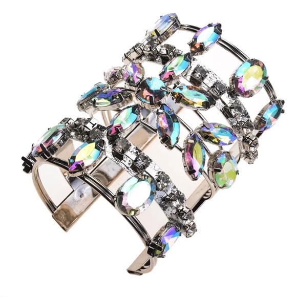 Iridescent rhinestone large cuff bracelet - Picture 1 of 8